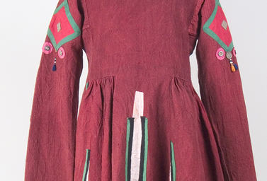 «Шубы, шубки, казакины…» Верхняя одежда в собрании Российского этнографического музея